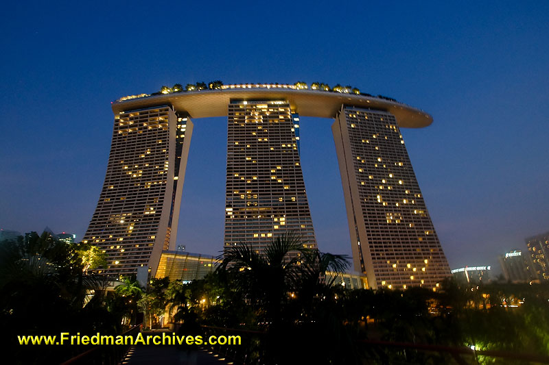 tourist,luxury,singapore,hotel,architecture,dusk,dawn,blue,towers,icon,holiday,vacation,