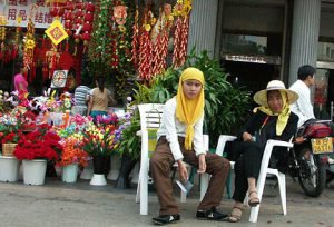 There are more Muslims than Christians in China, and a good concentration of the population is in Hainan.