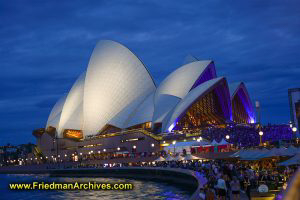 Sydney Opera House dusk CU